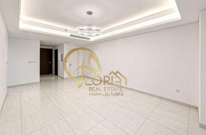 Apartment - 2 Bedrooms - 2 Bathrooms for rent in Crystal Residence - Gewan Island - The Pearl Island - Doha