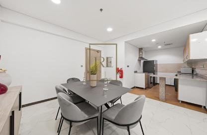 Apartment - 2 Bedrooms - 2 Bathrooms for rent in Al Sadd Road - Al Sadd - Doha