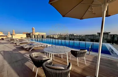 شقة - غرفة نوم - 2 حمامات للايجار في ميراج فيدا - فوكس هيلز - الوسيل