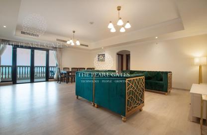 Apartment - 2 Bedrooms - 3 Bathrooms for sale in East Porto Drive - Porto Arabia - The Pearl Island - Doha
