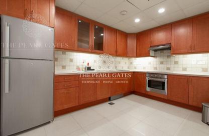 Apartment - 2 Bedrooms - 3 Bathrooms for sale in East Porto Drive - Porto Arabia - The Pearl Island - Doha