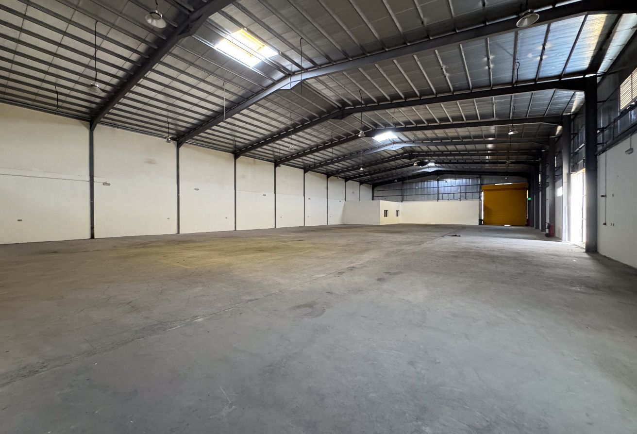 High-Demand Logistic Warehouse| 5100 SQM