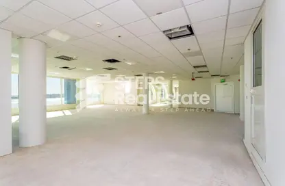 Office Space - Studio - 1 Bathroom for rent in West Bay Tower - West Bay - West Bay - Doha