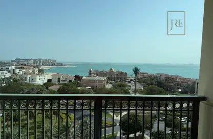 Apartment - Studio - 1 Bathroom for rent in Viva Central - Viva Bahriyah - The Pearl Island - Doha