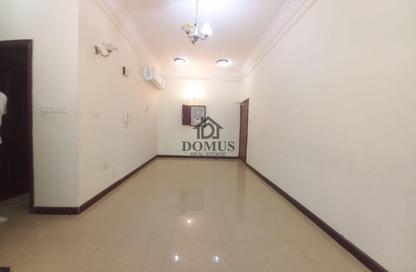 Apartment - 2 Bedrooms - 2 Bathrooms for rent in Thabit Bin Zaid Street - Al Mansoura - Doha
