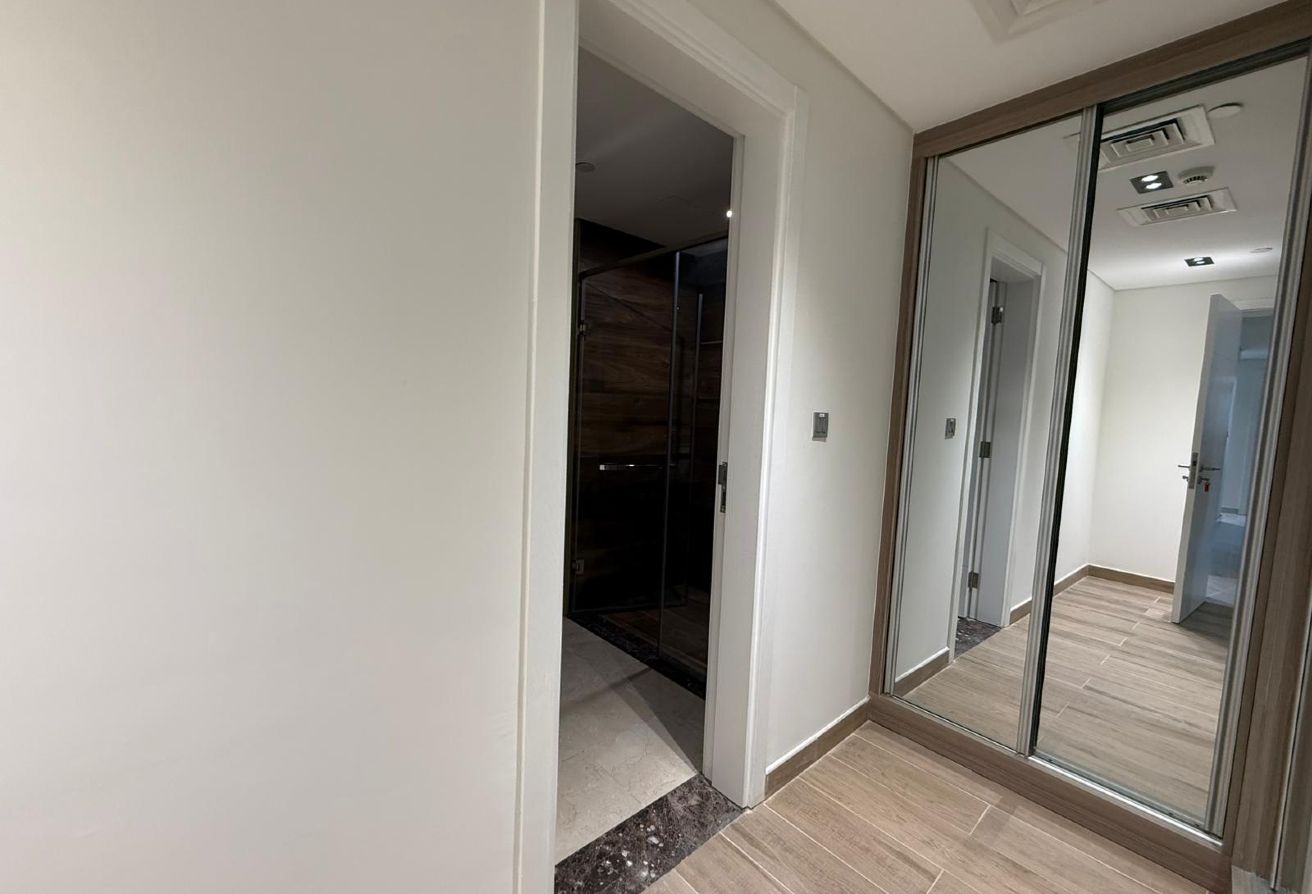 Brand New 2BR | High Floor | Large Balcony 143SQM thumbnail 12