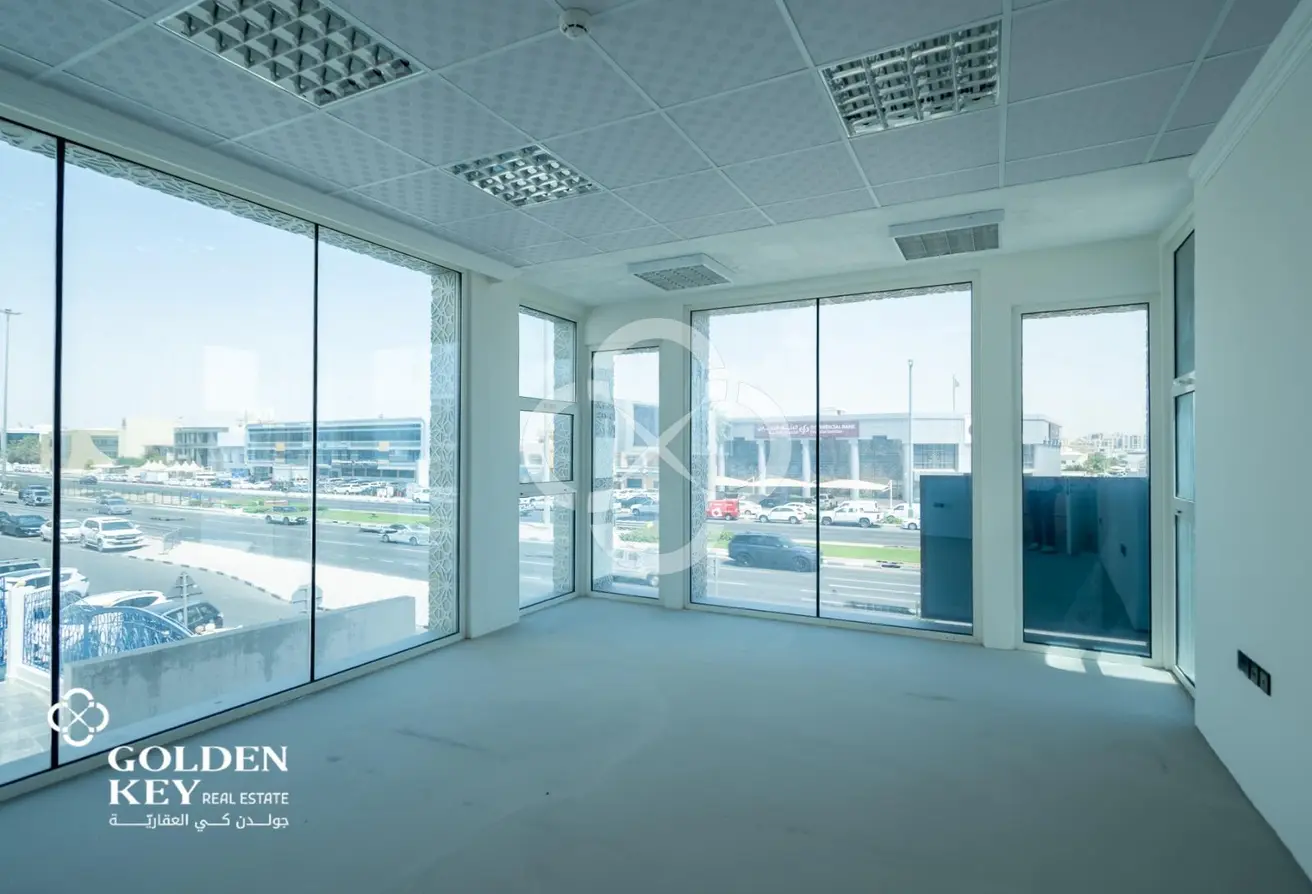 63701360 - Property Main Image
