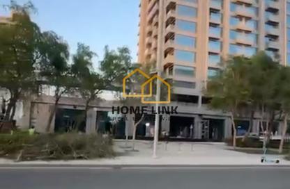 Shop - Studio - 2 Bathrooms for rent in Marina Tower 02 - Marina District - Lusail