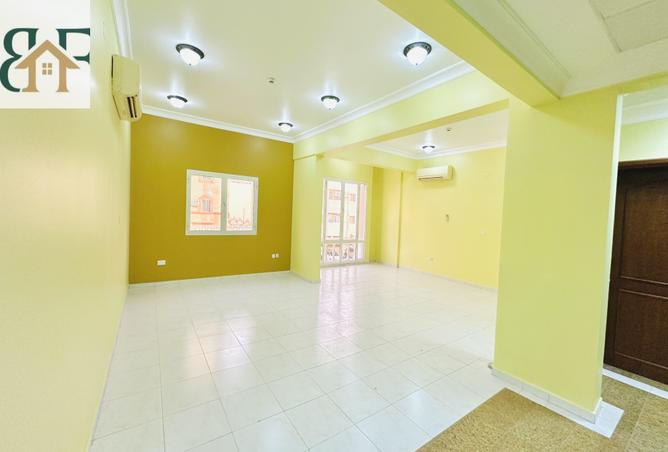 54877903 - Property Main Image