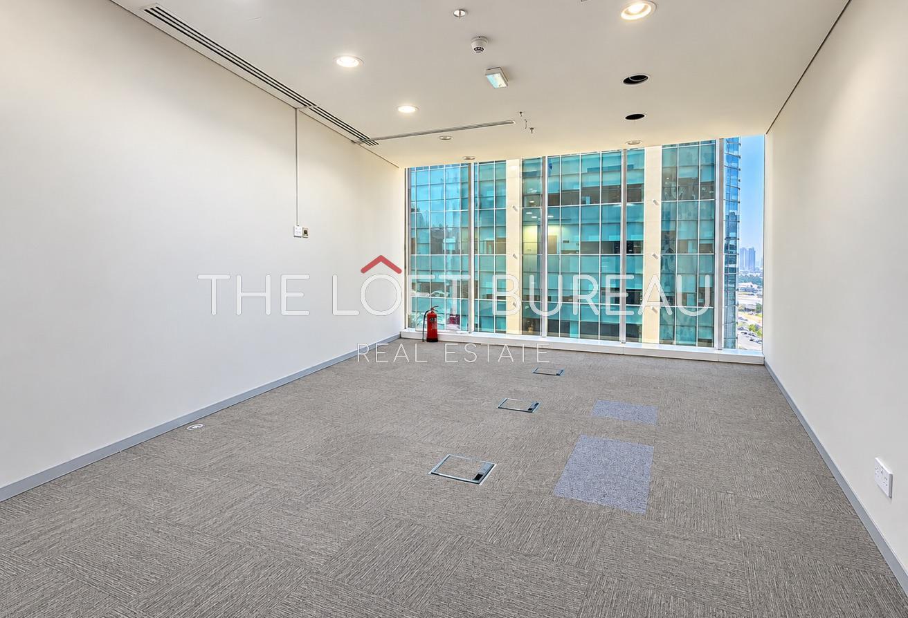 Executive Floor with Private VIP Elevator, West Bay Tower — photo 5