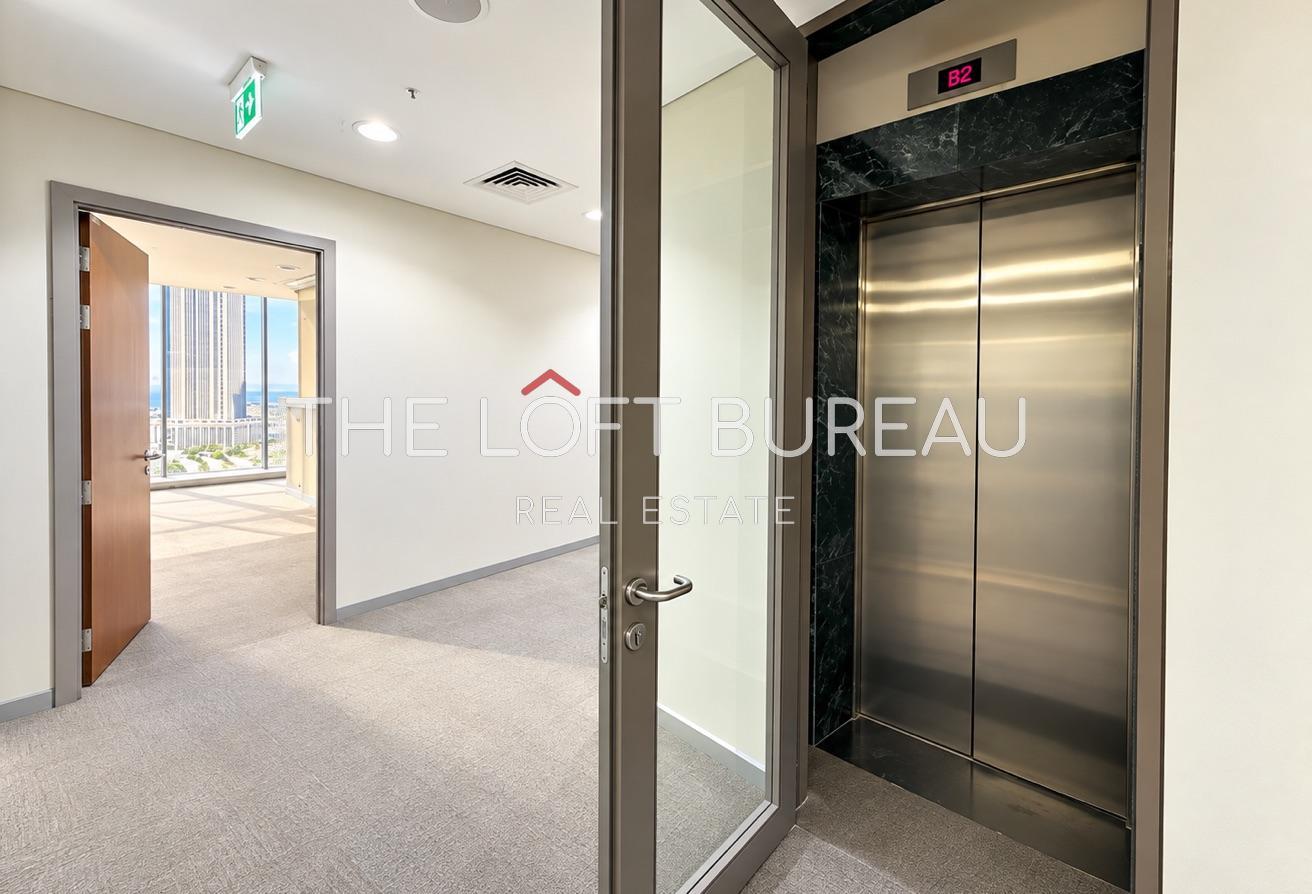 Executive Floor with Private VIP Elevator, West Bay Tower — photo 2