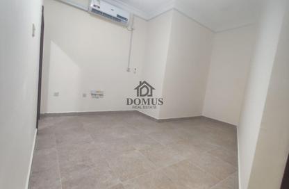 Apartment - 1 - 1 for rent in Tadmur Street - Old Airport Road - Doha