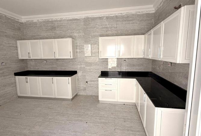 57782463 - Property Image 3