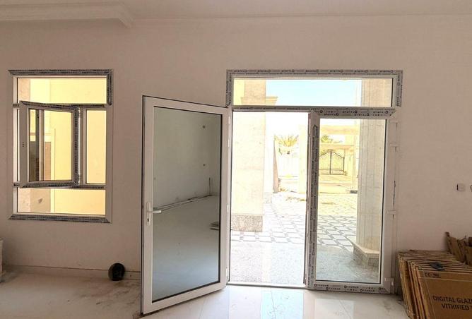 57782463 - Property Image 2