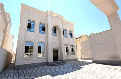 Villa - 7 Bedrooms - 7 Bathrooms for sale in Al Thumama - Al Thumama - Doha