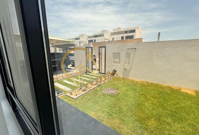 1020768 - صورة العقار 2