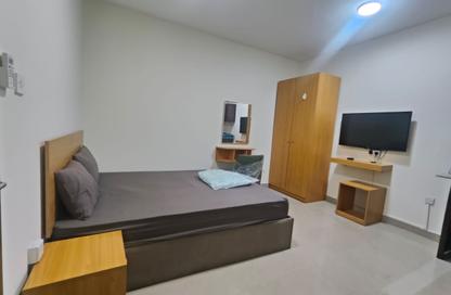 Apartment - Studio - 1 Bathroom for rent in Najma 28 - Ibn Dirhem Street - Najma - Doha Apartment - Studio - 1 Bathroom for rent in Najma 28 - Ibn Dirhem Street - Najma - Doha