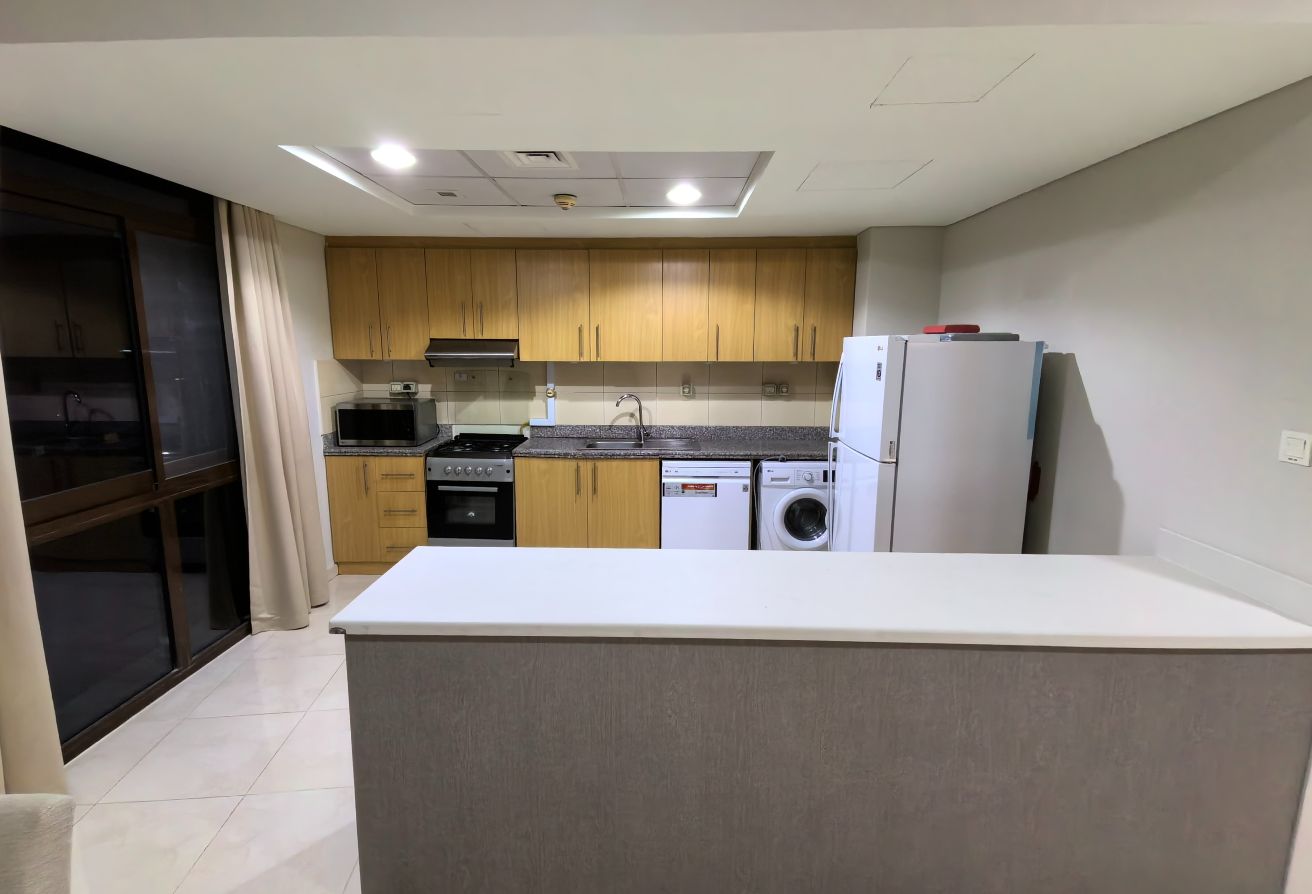 Exclusive Deal Fully Furnished 3BHK Prime location thumbnail 3