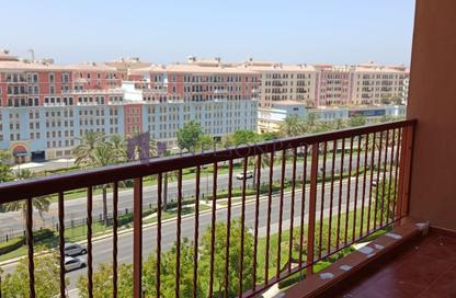 Apartment - 2 Bedrooms - 3 Bathrooms for rent in West Porto Drive - Porto Arabia - The Pearl Island - Doha