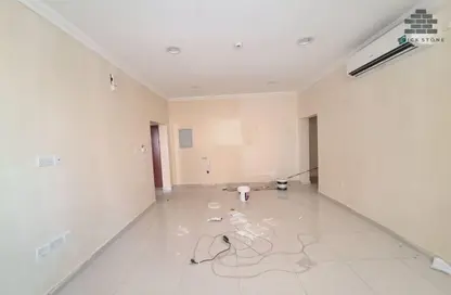 شقة - 2 غرف نوم - 2 حمامات للايجار في شارع السد - السد - الدوحة