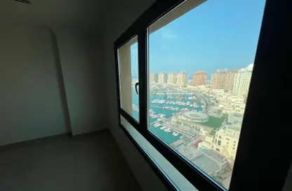 Apartment - 1 Bedroom - 2 Bathrooms for rent in East Porto Drive - Porto Arabia - The Pearl Island - Doha