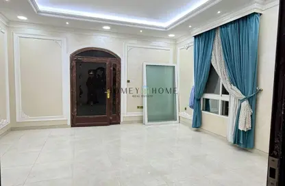 Apartment - Studio - 1 Bathroom for rent in Madinat Khalifa South - Madinat Khalifa - Doha