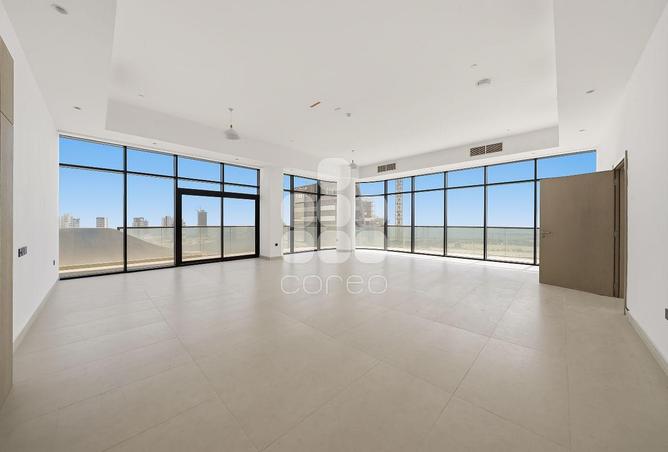 61787348 - Property Main Image