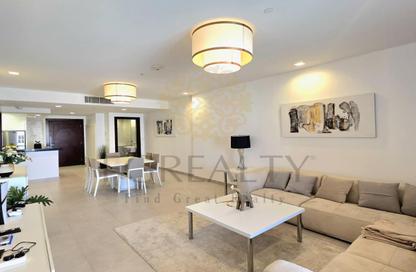 Apartment - 1 Bedroom - 1 Bathroom for sale in Viva East - Viva Bahriyah - The Pearl Island - Doha
