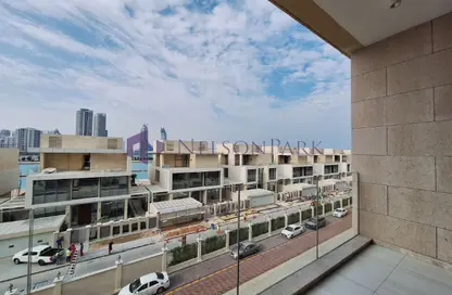 شقة - 2 غرف نوم - 3 حمامات للايجار في كريستال ريزيدنس - جزيرة جيوان - جزيرة اللؤلؤة - الدوحة