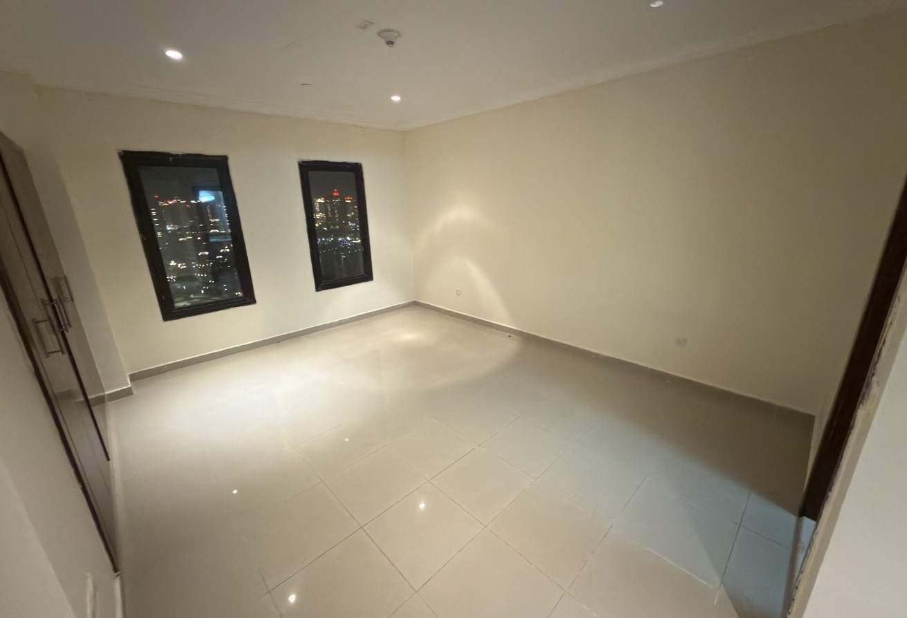 HOT DEAL ! PANORAMIC MARINA FRONT 2BHK ONLY 10.5K thumbnail 8