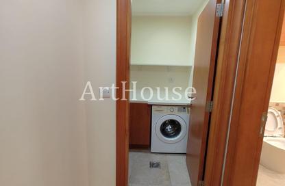 Apartment - 1 Bedroom - 2 Bathrooms for sale in West Porto Drive - Porto Arabia - The Pearl Island - Doha