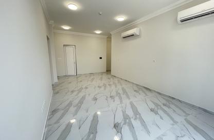 Apartment - 3 Bedrooms - 4 Bathrooms for rent in Al Jassim Tower - Fereej Bin Mahmoud South - Fereej Bin Mahmoud - Doha