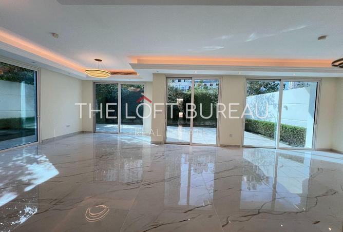 1020344 - Property Image 2