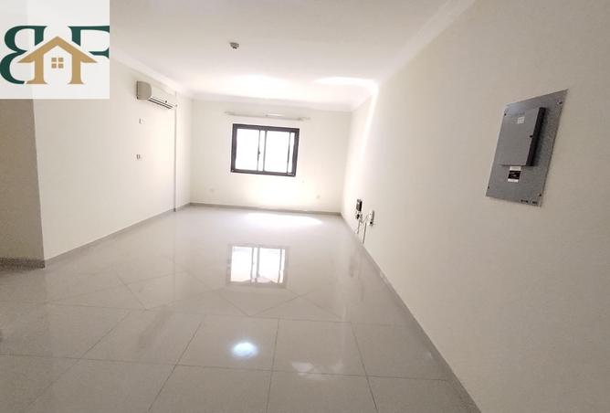 53281816 - Property Main Image