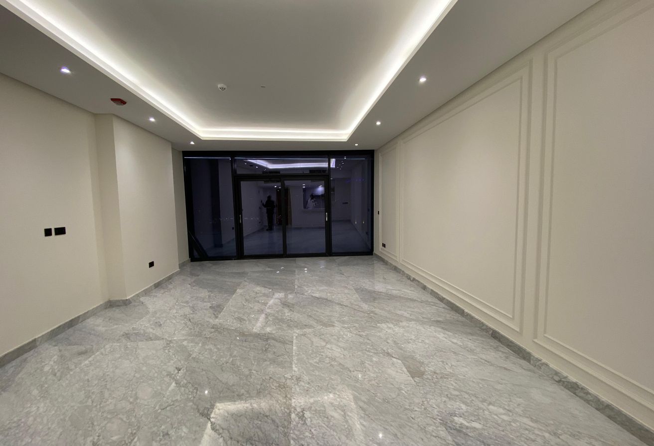 2 BHK Semi-Furnished Apartment|Lusail Marina North thumbnail 2