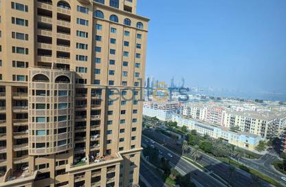 Apartment - 2 Bedrooms - 2 Bathrooms for sale in East Porto Drive - Porto Arabia - The Pearl Island - Doha
