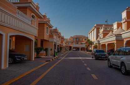Villa - 5 - 7 for rent in Dar Al Salam Villas - Abu Hamour - Doha
