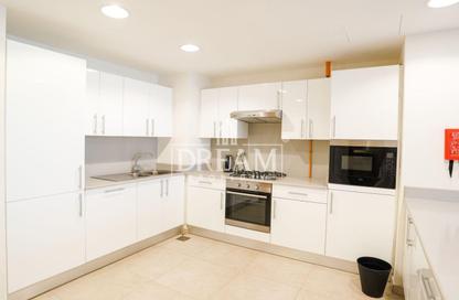 Apartment - 1 Bedroom - 2 Bathrooms for rent in Lusail Residence - Marina District - Lusail