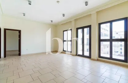 Apartment - 2 Bedrooms - 3 Bathrooms for rent in Carnaval - Qanat Quartier - The Pearl Island - Doha Apartment - 2 Bedrooms - 3 Bathrooms for rent in Carnaval - Qanat Quartier - The Pearl Island - Doha