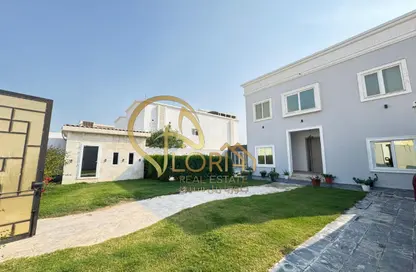 Villa - 5 Bedrooms - 5 Bathrooms for rent in Al Dafna - Al Dafna - Doha