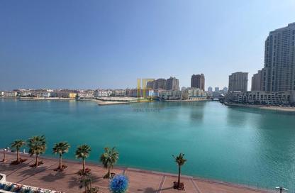 Apartment - 2 Bedrooms - 3 Bathrooms for sale in The Pearl Island - Doha