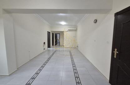Apartment - 2 - 2 for rent in Fereej Bin Mahmoud - Doha