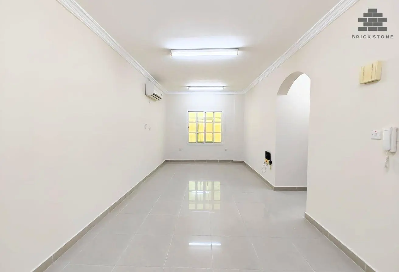 62582189 - Property Main Image