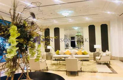 Apartment - 2 Bedrooms - 3 Bathrooms for rent in East Porto Drive - Porto Arabia - The Pearl Island - Doha