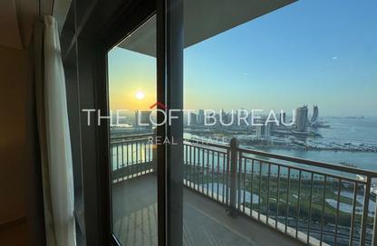 Apartment - 2 Bedrooms - 3 Bathrooms for rent in Abraj Bay - Abraj Quartiers - The Pearl Island - Doha
