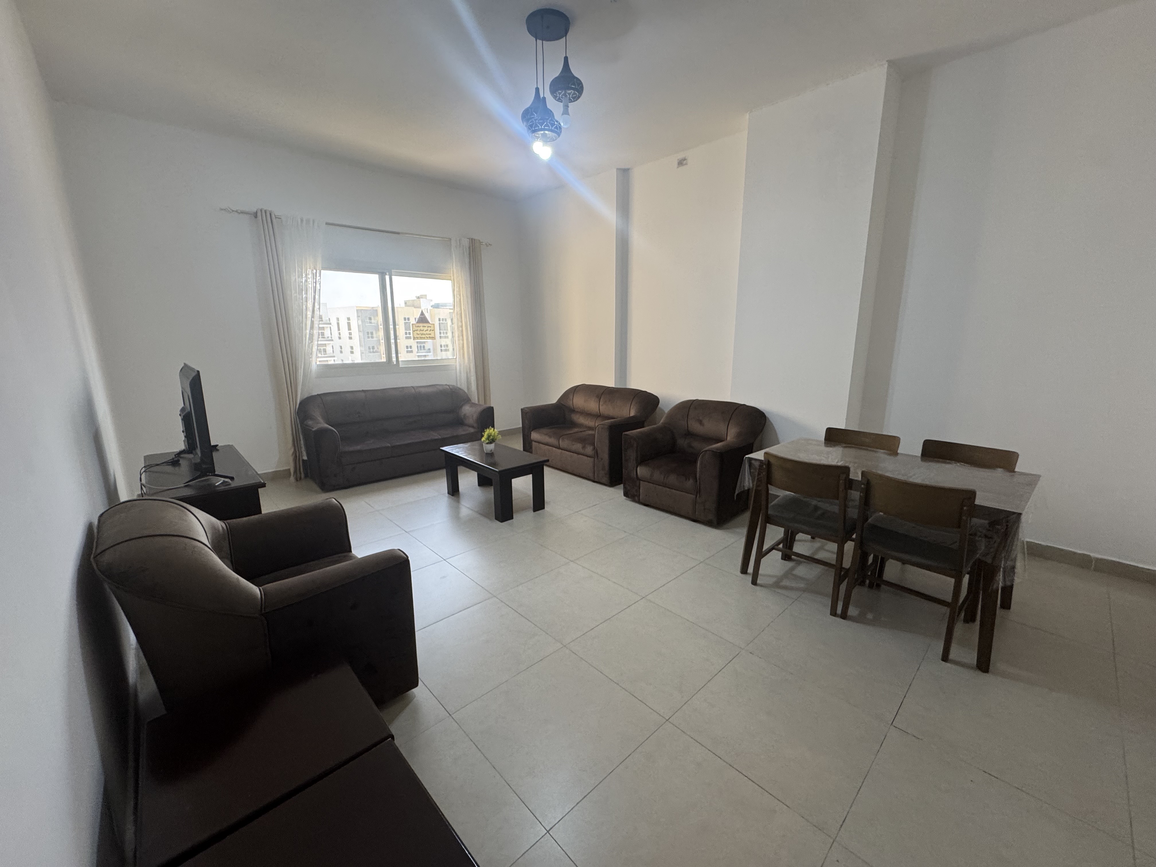 COZY 1BEDROOM FULLY FURNISHED WITH BALCONY thumbnail 13