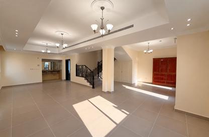 Villa - 3 - 4 for rent in Al Kheesa - Al Kheesa - Umm Salal Mohammed