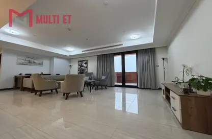 Apartment - 2 Bedrooms - 2 Bathrooms for rent in East Porto Drive - Porto Arabia - The Pearl Island - Doha