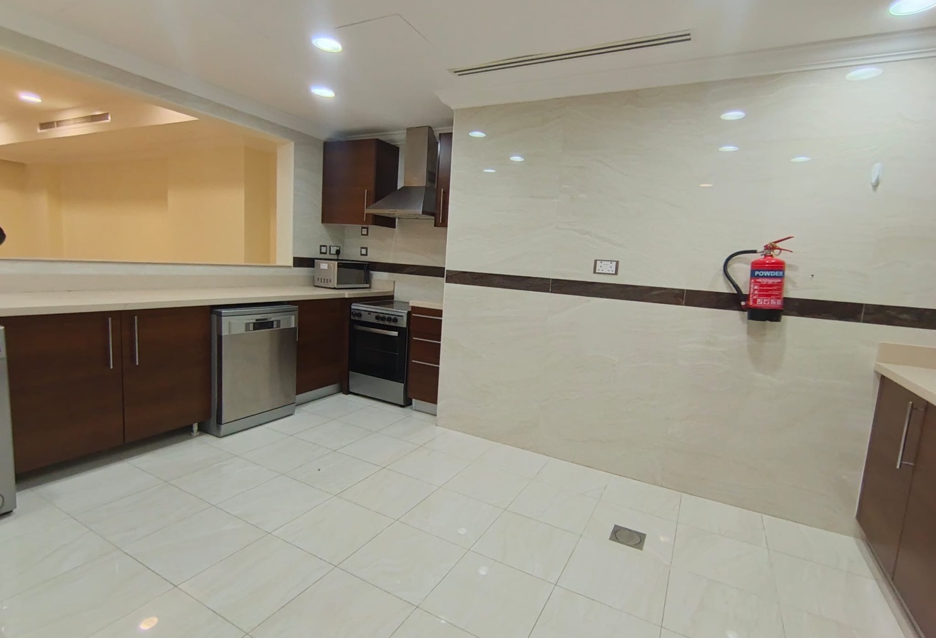 LIMITED TIME OFFER ! SPACIOUS 2BHK IN PORTO ARABIA thumbnail 9