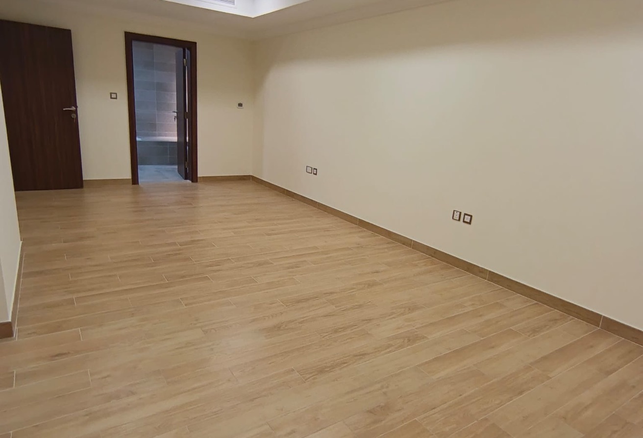 LIMITED TIME OFFER ! SPACIOUS 2BHK IN PORTO ARABIA thumbnail 2